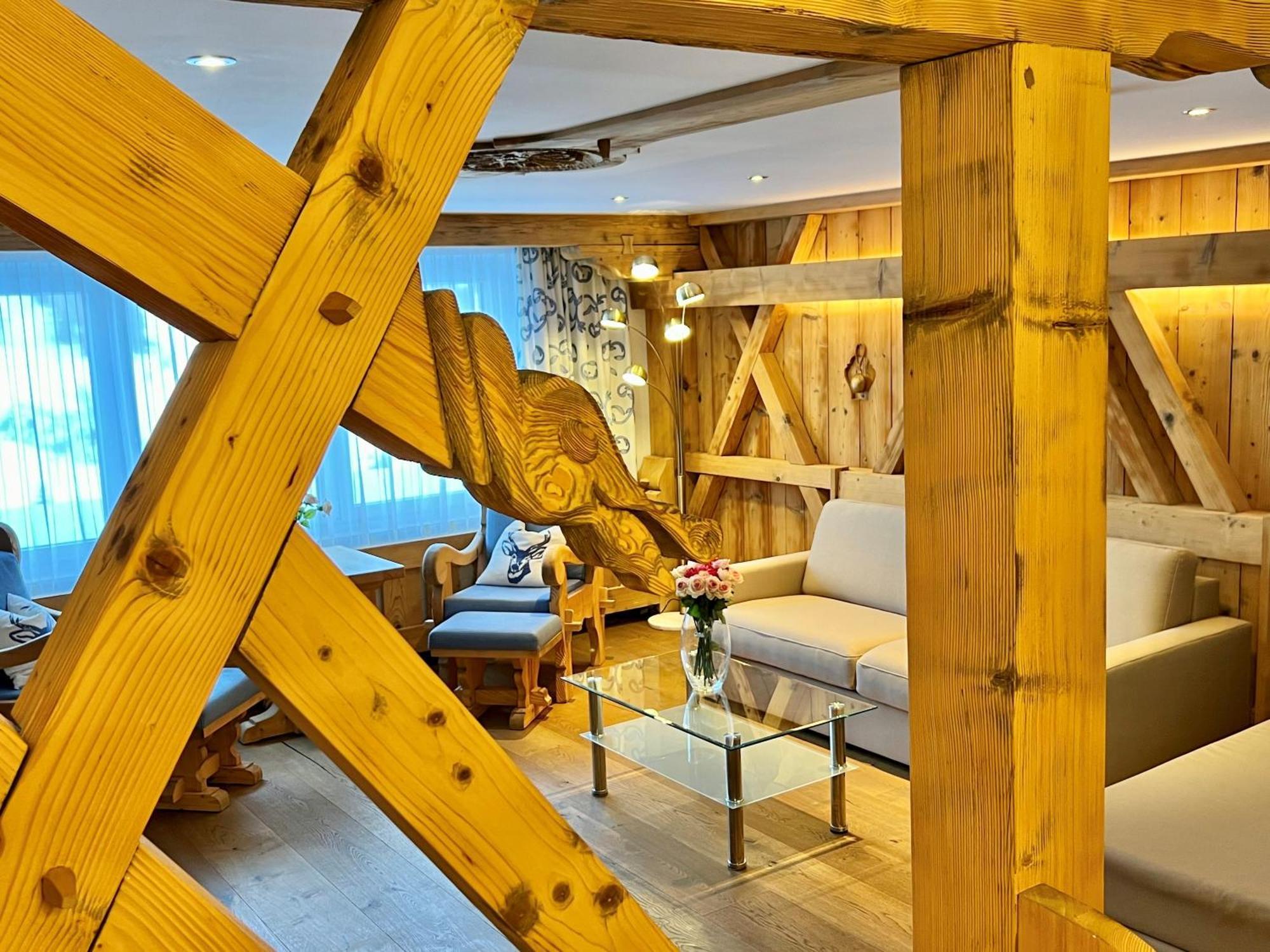 Andi'S Skihotel Obertauern Exteriör bild