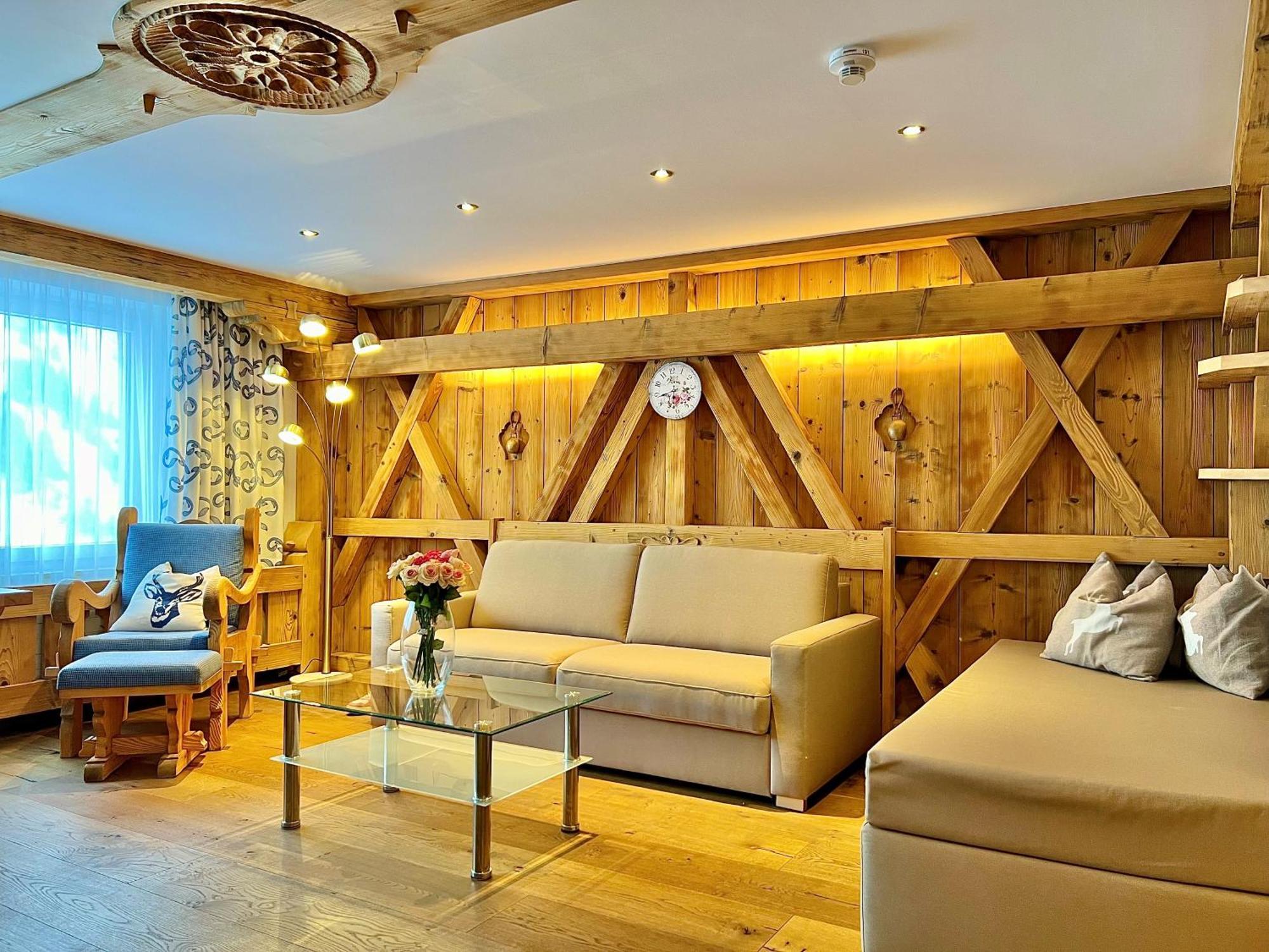 Andi'S Skihotel Obertauern Exteriör bild